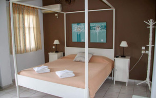 Captain Yiannis Hotel