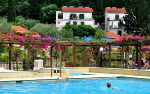 Captain Yiannis Hotel