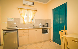 Elena Village Hotel & Suites