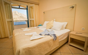 Elena Village Hotel & Suites