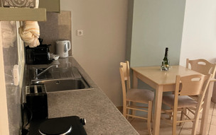 Elena Village Hotel & Suites