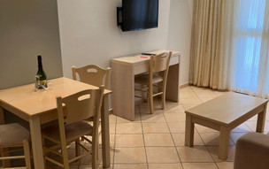 Elena Village Hotel & Suites