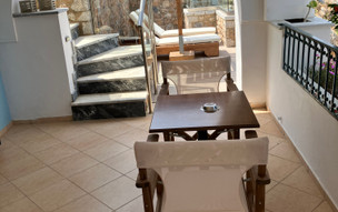 Elena Village Hotel & Suites