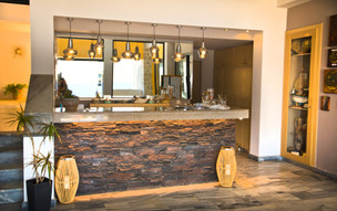 Elena Village Hotel & Suites