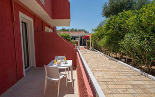 Makris Yialos Apartments