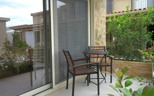 Makris Yialos Apartments