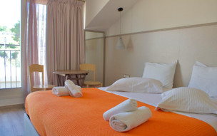 Makris Yialos Apartments