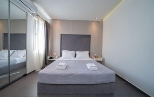 Makris Yialos Apartments