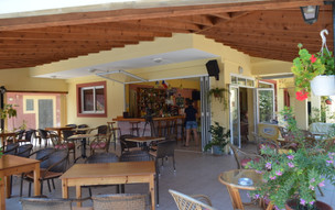 Spiros & Maria