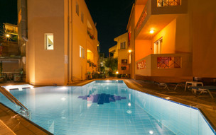 Elotia25
