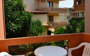 Elotia hotel