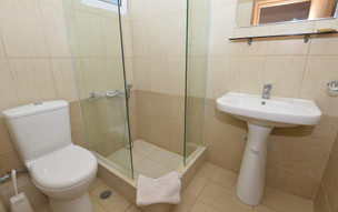 Pelagia Beach studios