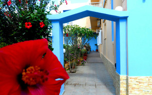 Papafotis Apartments & Suites