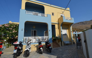 Papafotis Apartments & Suites