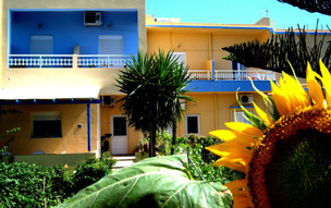 Papafotis Apartments & Suites