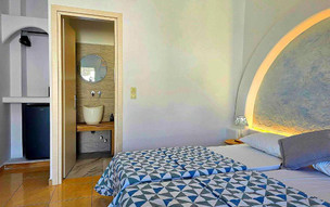Studio Superior Ground Floor