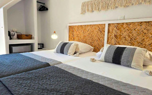 Papafotis Apartments & Suites