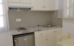 Corina Studios & Apartments