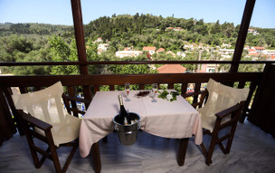 Bastas Hotel