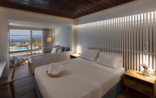 Atrium Hotel