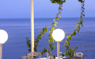 Atrium Skiathos030