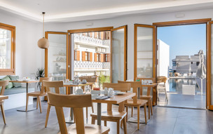 Olia Green Residence