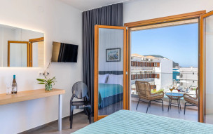 Olia Green Residence