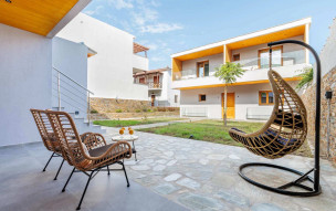 Olia Green Residence