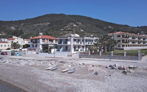 Olia Green Residence
