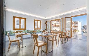 Olia Green Residence