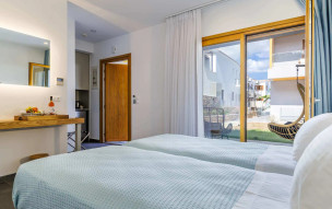 Olia Green Residence