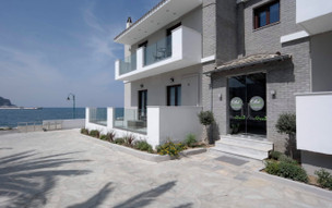 Olia Green Residence