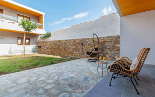 Olia Green Residence