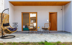 Olia Green Residence