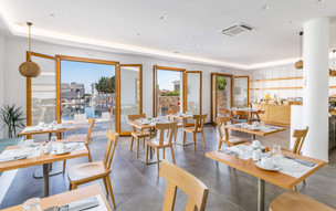 Olia Green Residence