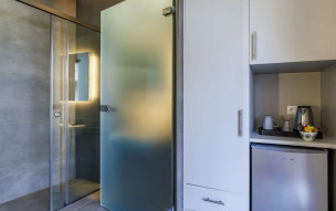 Olia Green Residence