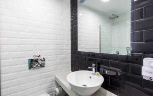 Olia Green Residence