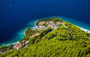 Adrina Beach
