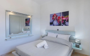 Deluxe Sea View Suite