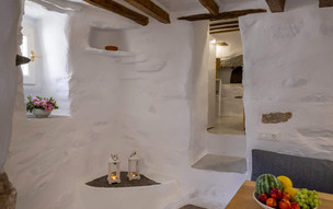 San Michalis06