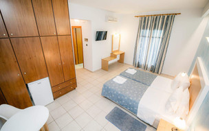 Aeolos Hotel