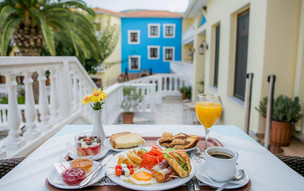 Aeolos Hotel