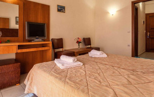 Aeolos Hotel
