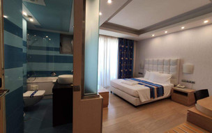 Konstantinos Palace