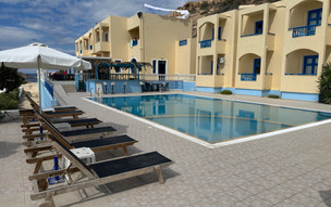 Hotel Sarris