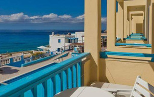 Hotel Sarris