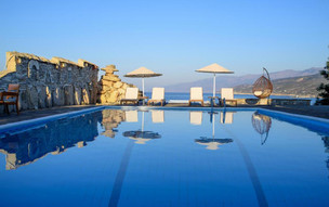 Hotel Cavos Bay