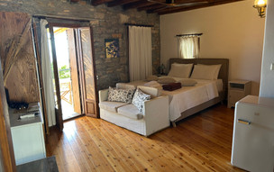 Hotel Pyrgos