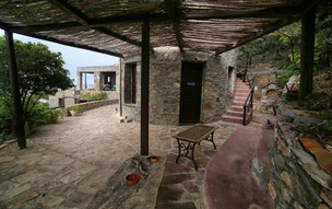 Hotel Pyrgos