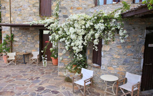 Hotel Pyrgos